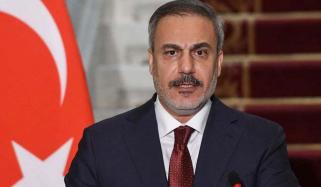 امریکا ایران ڈیل کے بعد ہرمز میں بارودی سرنگوں کی صفائی میں حصہ لینے پر غور کر سکتے ہیں: ترک وزیرِ خارجہ