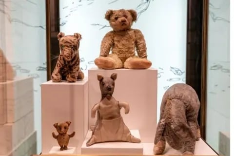 The stuffed toys in the New York Public Library