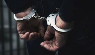 مانسہرہ: بیوی اور بچوں کو یرغمال بنانیوالا شخص گرفتار