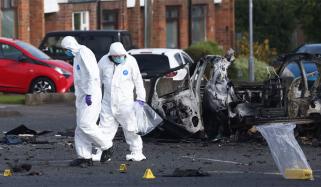 شمالی آئرلینڈ میں پولیس اسٹیشن کے باہر کار دھماکا 