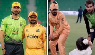 بابر اعظم اور شاہین آفریدی کے بیٹے کے درمیان دلکش لمحہ وائرل