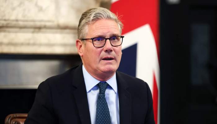 Keir Starmer battles Commons vote over allegations linked to Mandelson