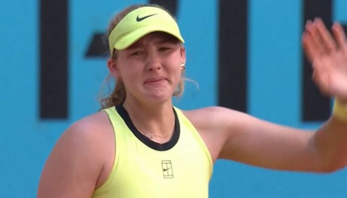 In the final set when Andreeva blew a commanding 5-1 lead