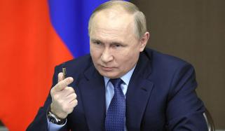 پیوٹن نے 9 مئی کو یوکرین سے جنگ بندی کی پیشکش کر دی