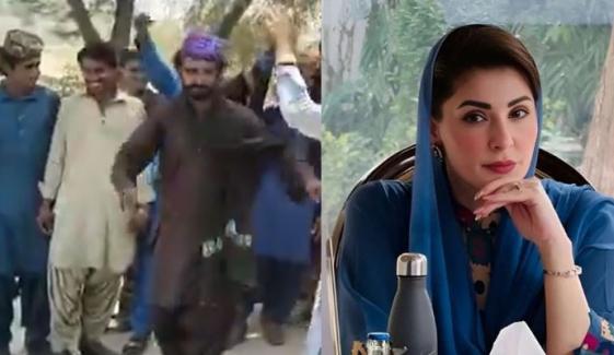 رحیم یار خان: سرینڈر کرنے والے ڈاکوؤں کی ’شکریہ مریم نواز‘ ریلی
