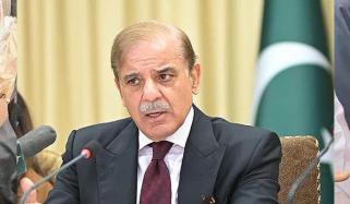 پاکستان کے محنت کشں مزدوروں کو خراج تحسین پیش کرتا ہوں، وزیراعظم شہباز