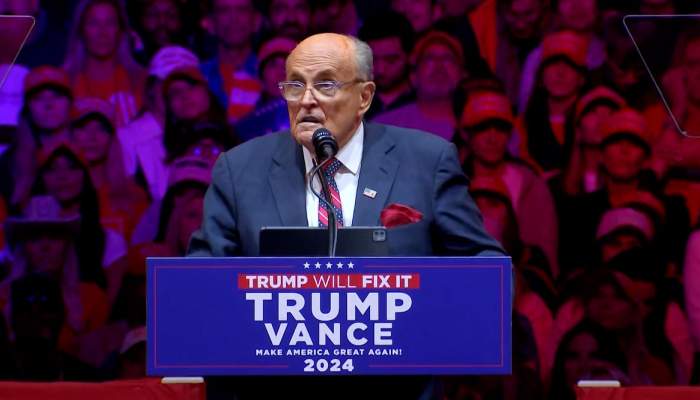 Rudy Giuliani in ‘critical’ condition: Spokesperson shares health update