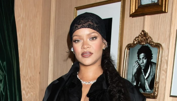 Rihanna turns NYC into runway with stylish appearance hours before Met Gala 2026