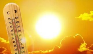 کراچی شدید گرمی کی لپیٹ میں، آج پارہ 42 ڈگری تک پہنچنے کا امکان