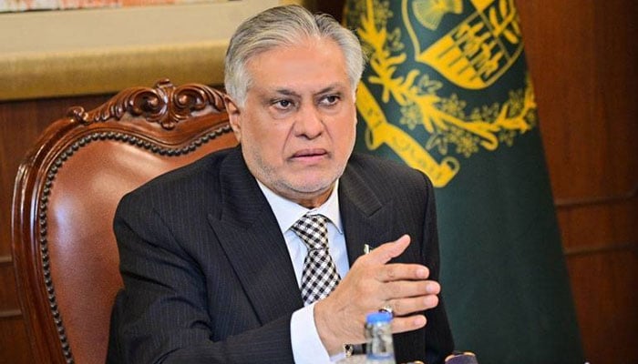 نائب وزیرِ اعظم اسحاق ڈار—فائل فوٹو