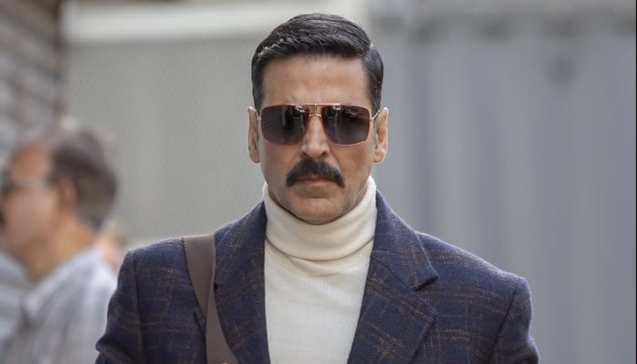 Akshay Kumar takes break from films after secret eye surgery: Heres what happened