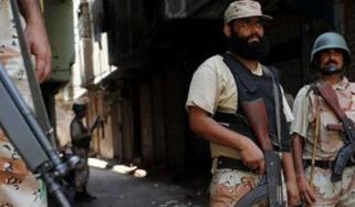 کراچی: ڈیزل اسمگلنگ و اسٹریٹ کرائم میں ملوث ’لالو گروہ‘ کے 2 ملزمان گرفتار