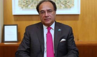 توانائی کے متبادل ذرائع کی جانب فوری منتقلی ناگزیر ہے: وزیرِ خزانہ محمد اورنگزیب