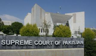 سپریم کورٹ اور وفاقی آئینی عدالت ایک دوسرے کے ماتحت نہیں ہم پلہ ہیں: سپریم کورٹ کا فیصلہ