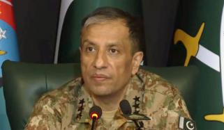 پاک فوج کا سیاست سے کوئی تعلق نہیں، سیاست دان اپنے معاملات بات چیت سے حل کریں، ڈی جی آئی ایس پی آر 