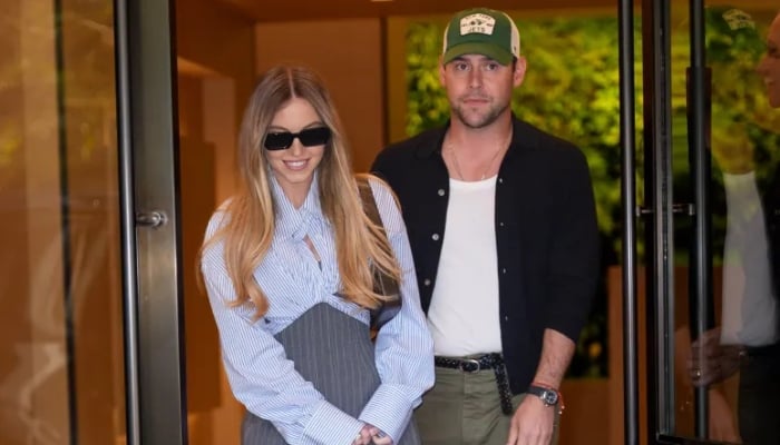 Sydney Sweeney, Scooter Braun pack on PDA as they board private jet
