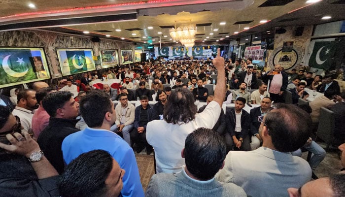 بارسلونا میں جشنِ معرکہ حق کی تاریخی تقریب