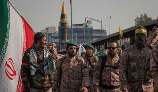 ایرانی آئل ٹینکر نشانہ بنے تو امریکی تنصیبات کو نشانہ بنائیں گے، پاسداران انقلاب