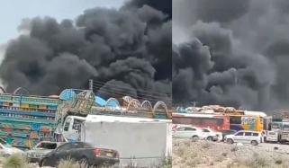 کوئٹہ: کسٹمز گودام میں آگ لگنے کے واقعے میں 31 افراد جھلس کر زخمی 