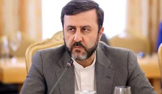 ایران نے آبنائے ہرمز میں جنگی بحری جہاز کی تعیناتی پر برطانیہ، فرانس کو خبردار کردیا 