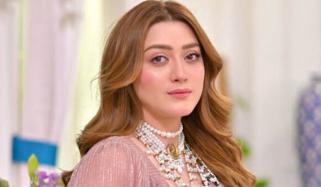 مومنہ اقبال جلد شادی کرنے والی ہیں؟