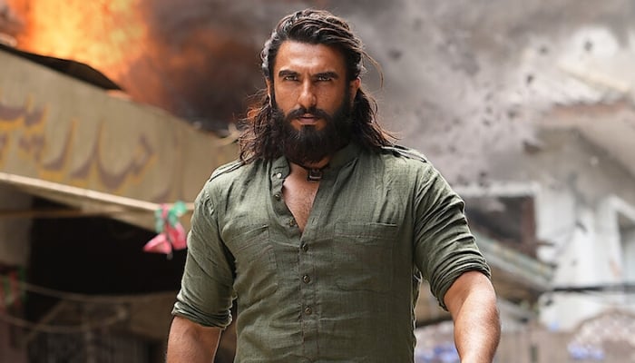 Ranveer Singh to play Lord Shiva in The Immortals of Meluha after Dhurandhar success?