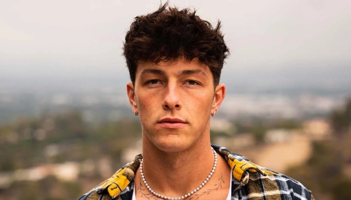 Tayler Holder shares emotional message while cancelling When No One’s Around tour