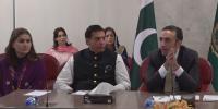 ’میں نے آپ سے نہیں پوچھا‘، پریس بریفنگ کے دوران بلاول نے شازیہ مری کو ڈانٹ دیا