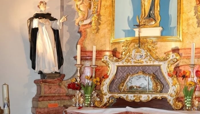 Czech police recovers stolen skull of 13th-century saint, make arrest