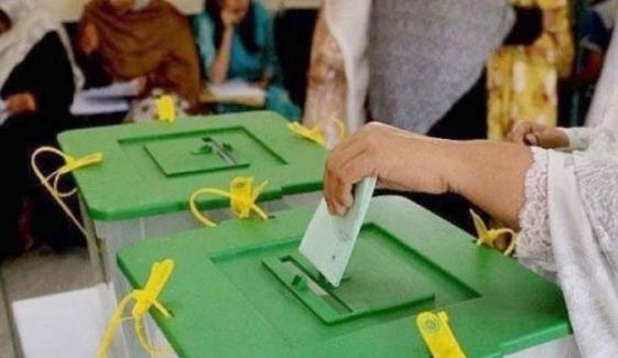 سندھ میں 13 نشستوں پر ضمنی بلدیاتی انتخابات کیلئے ووٹنگ جاری