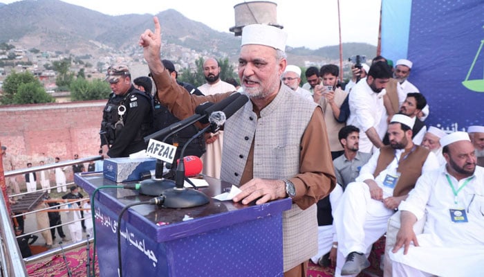ملکی نظام عوام کو بہت تنگ کر رہا ہے، اسے جڑ سے اکھاڑ دیں گے، حافظ نعیم