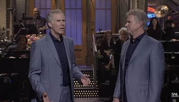 Chad Smith interrupts Will Ferrell SNL monologue with surprise cameo