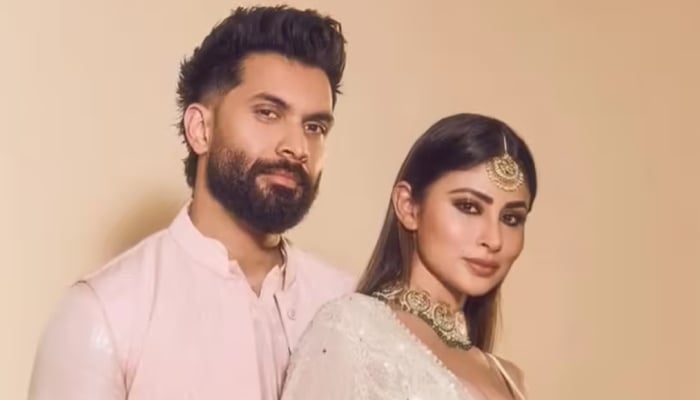 Mouni Roy, Suraj Nambiar refollow on Instagram, confirm no third party involved amid split