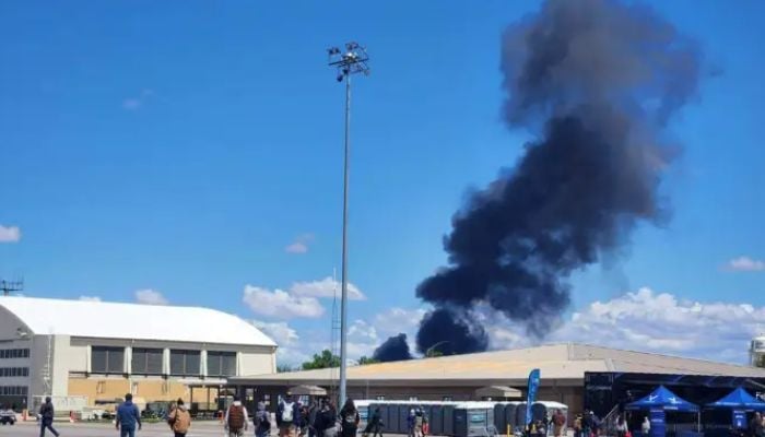 Navy jets collide midair at Idaho air show: Crew safely ejects before fireball explosion