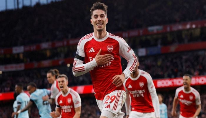 Arsenal Edge closer to Premier League title after hard-fought 1-0 win over Burnley