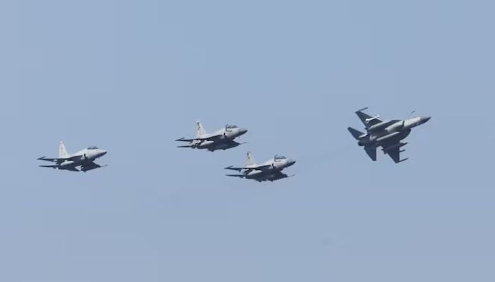 Pakistan secretly deploys 8,000 troops, JF-17 jets to Saudi Arabia