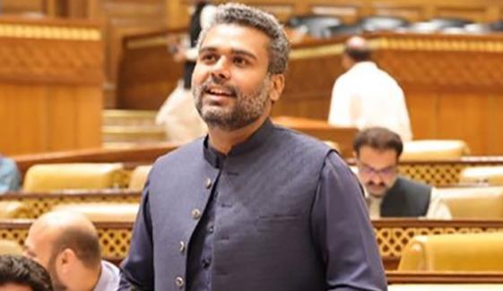 پی ٹی آئی کے جنید افضل ساہی سینٹرل جیل سے رہا، گھر پہنچ گئے، اہلخانہ
