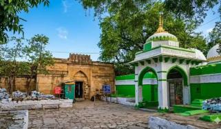 بھارت: مدھیہ پردیش ہائیکورٹ نے تاریخی کمال مولا مسجد کو مندر قرار دیدیا