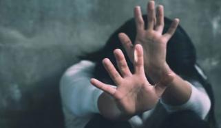 گھوٹکی: لڑکی سے مبینہ اجتماعی زیادتی، ویڈیو بھی بنائی گئی
