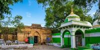 بھارتی عدالت نے ایک اور تاریخی مسجد کو مندر قرار دیدیا
