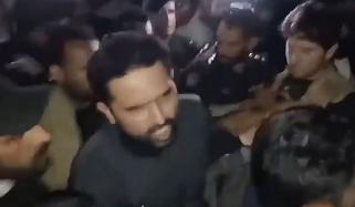 26 نمبر چونگی پر دھرنا ختم، وزیراعلیٰ کے پی اور بانی PTI کی بہنیں روانہ