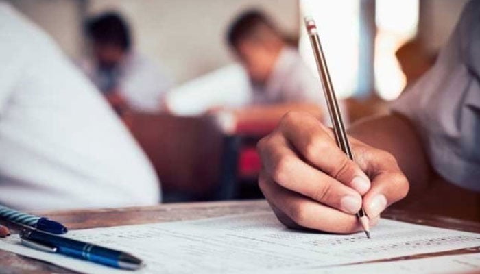 کیمبرج کی جانب سے ریاضی کے ملتوی پرچے کی متبادل تاریخ کا اعلان