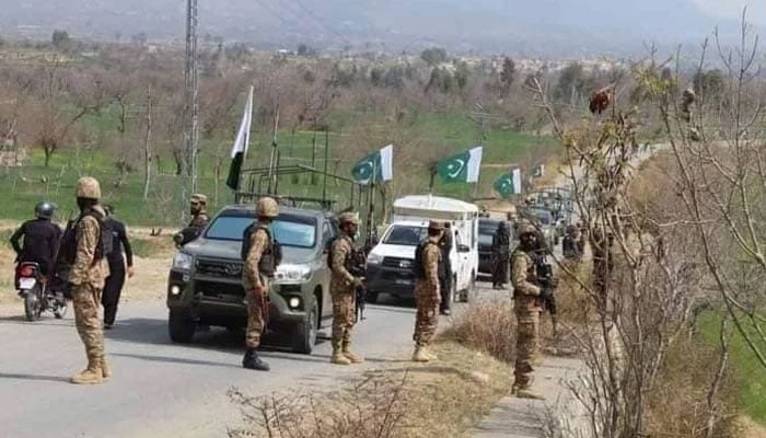 خیبر پختونخوا: سیکیورٹی فورسز کے انٹیلی جنس بیسڈ آپریشنز، مزید 23 خوارج ہلاک
