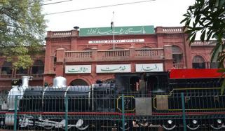  پاکستان ریلویز کا عیدالاضحیٰ پر 3 خصوصی ٹرینیں چلانے کا فیصلہ 