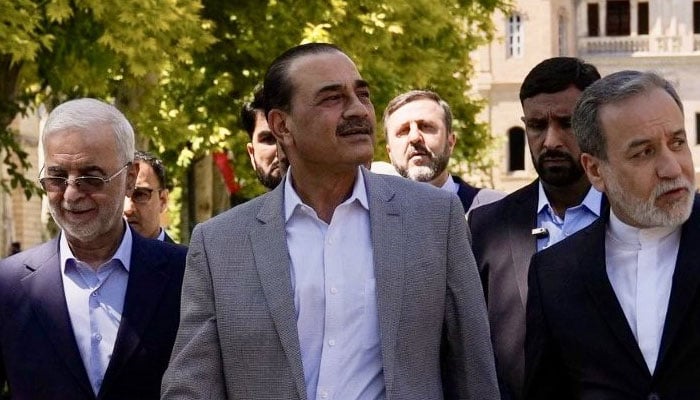 امریکی اخبار نے فیلڈ مارشل کے دورۂ ایران کو اعلیٰ سطح کی سفارتکاری قرار دے دیا