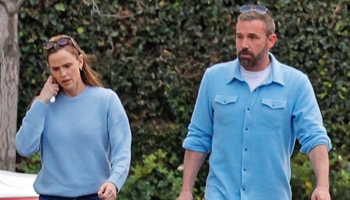 Jennifer Garner shares telling message after buzzworthy outing with ex Ben Affleck