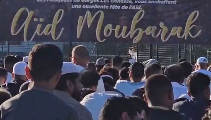 پاکستان اور یورپ بھر کی طرح فرانس میں بھی عیدالاضحیٰ مذہبی جوش وجذبے سے منائی گئی