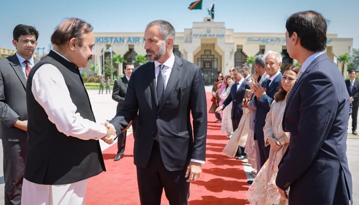 - فوٹو  بشکریہ اے کے ڈی این