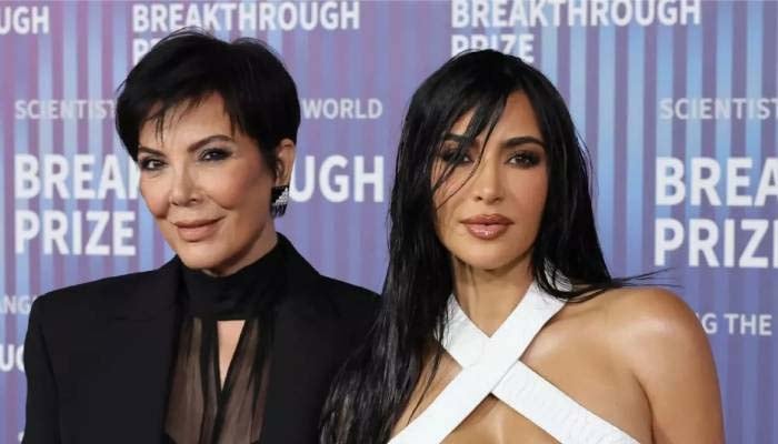 Kris Jenner steps out with Kim Kardashian amid facelift speculation