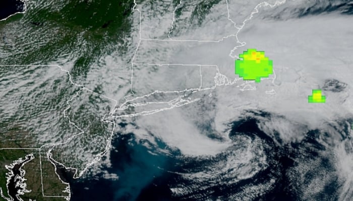 Meteor explosion over Massachusetts sends loud booms across region, shakes buildings